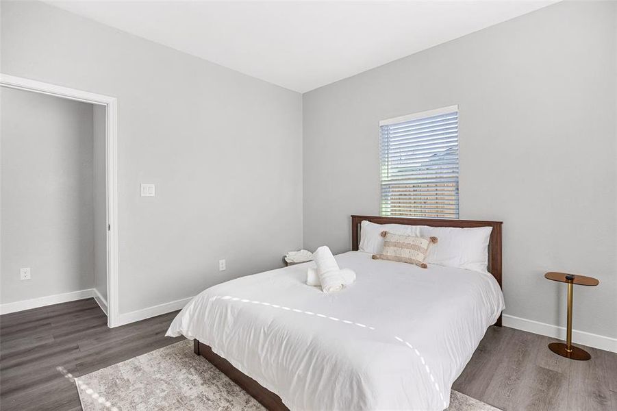 Furnished interior view inside a new home in , Dallas (Image 5).