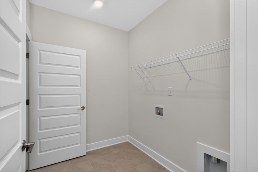 Spacious, unfurnished interior of a new home in True Cedar at Woodside Plantation, Aiken (Image 13).