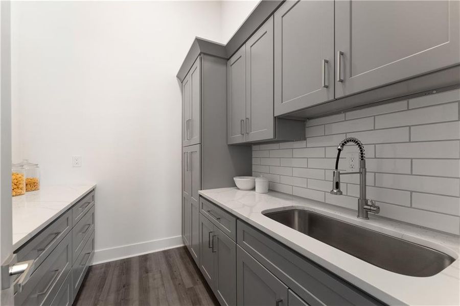 Furnished interior view inside a new home in , Gainesville (Image 17).
