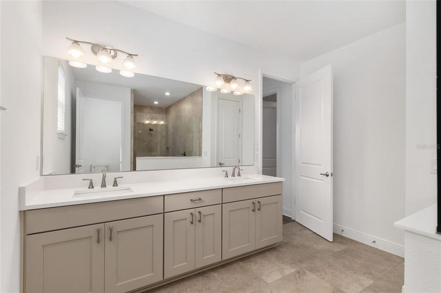 Furnished interior view inside a new home in , Ocala (Image 10).