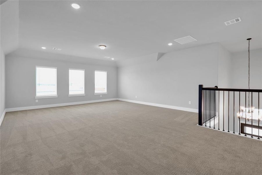 Spacious, unfurnished interior of a new home in Polo Ridge, Forney (Image 39).