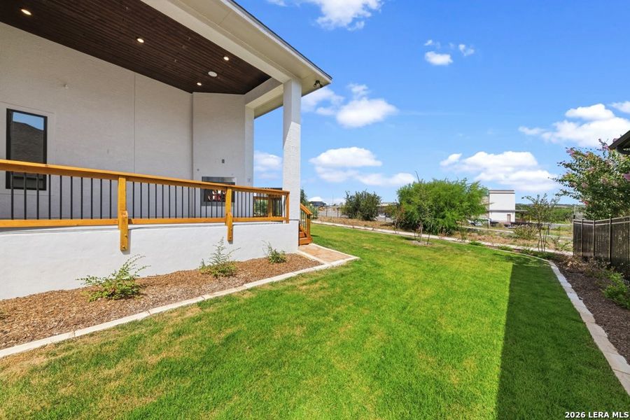 Exterior details and patio area of a home in , San Antonio (Image 28).