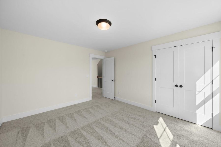 Spacious, unfurnished interior of a new home in Monterra, Kernersville (Image 38).
