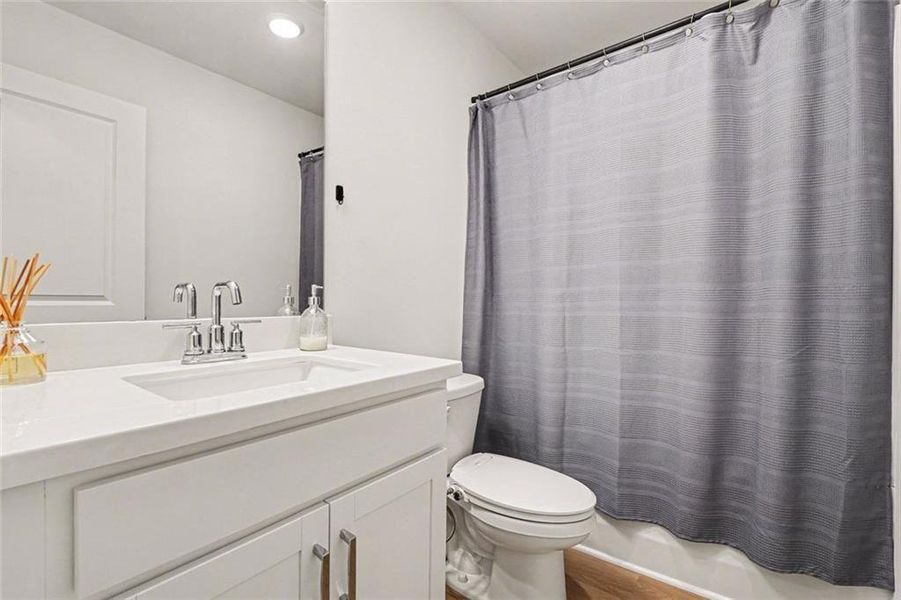 Furnished interior view inside a new home in Gates at Hamilton Grove, Marietta (Image 24). Furnished interior view inside a new home in Gates at Hamilton Grove, Marietta (Image 24).