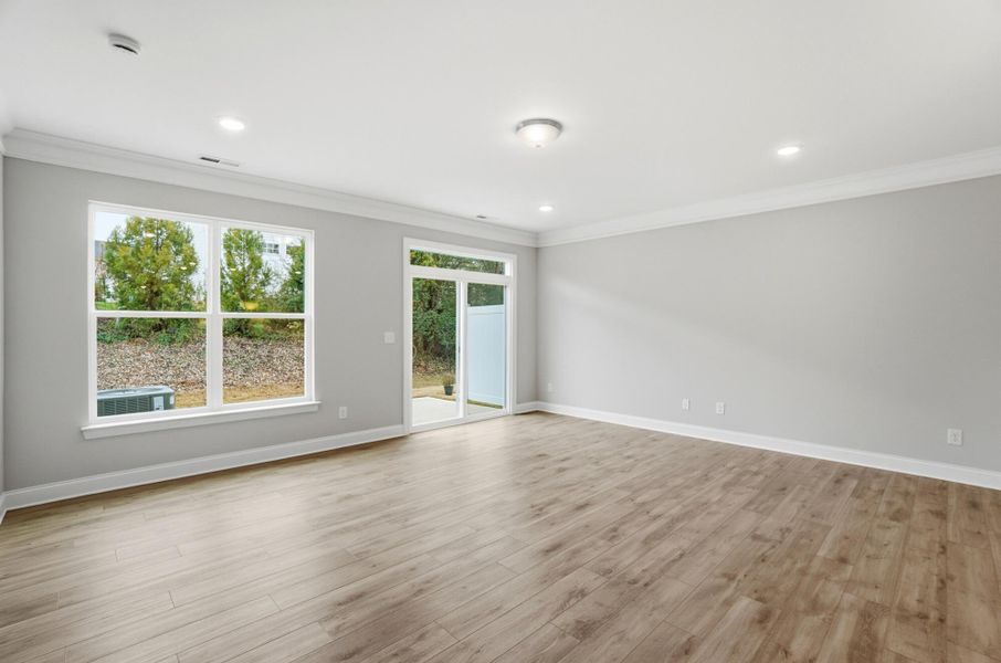 Spacious, unfurnished interior of a new home in Harrisburg Village Townhomes, Harrisburg (Image 39).