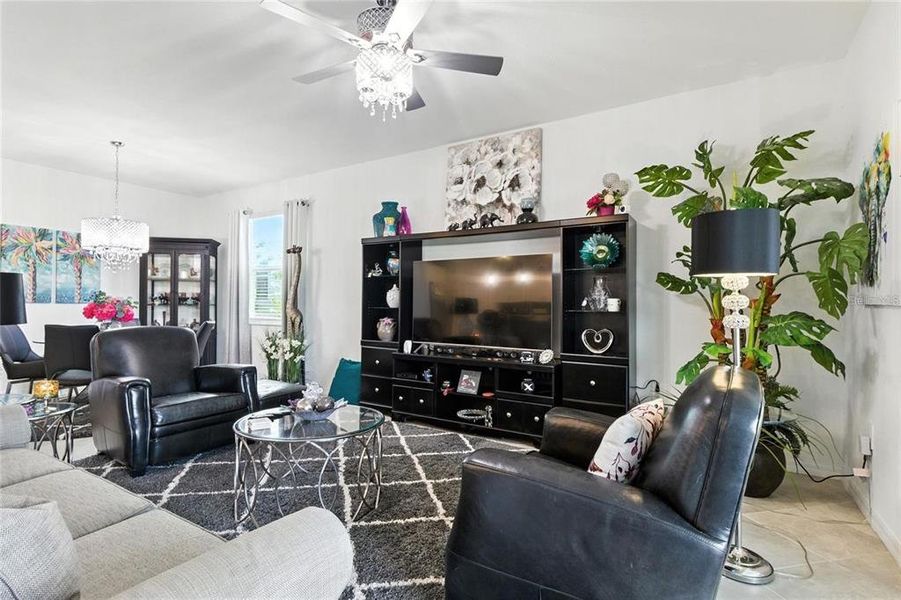 Furnished interior view inside a new home in , Venice (Image 33).