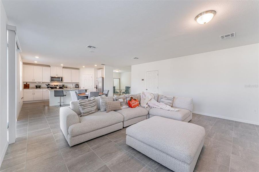 Furnished interior view inside a new home in Villamar - Signature Series, Winter Haven (Image 8).