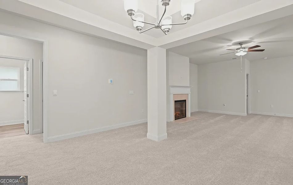 Spacious, unfurnished interior of a new home in Canterbury Villas, Carrollton (Image 17).