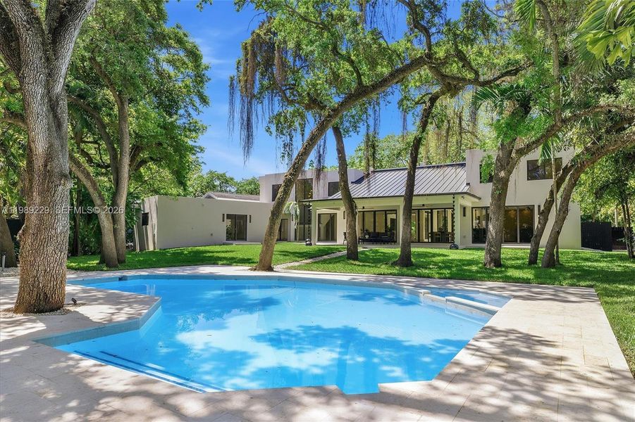 Community amenities in , Hollywood (Image 58).