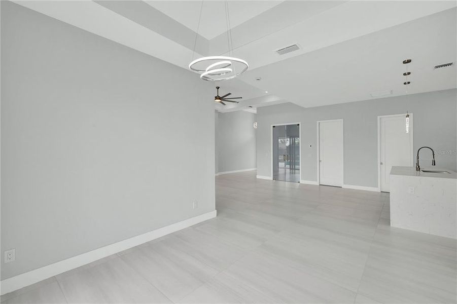 Spacious, unfurnished interior of a new home in , Port Charlotte (Image 25).
