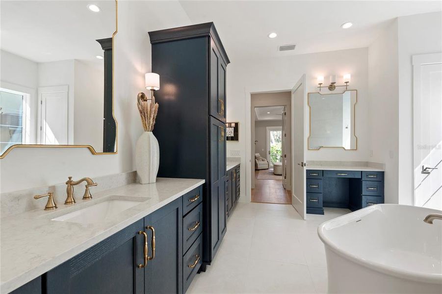 Furnished interior view inside a new home in , Tampa (Image 51). Furnished interior view inside a new home in , Tampa (Image 51).
