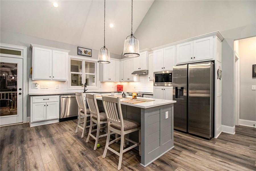 Furnished interior view inside a new home in Griffin Manor, Cartersville (Image 18).