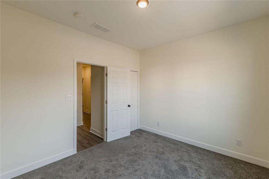 Spacious, unfurnished interior of a new home in , Stone Mountain (Image 39). Spacious, unfurnished interior of a new home in , Stone Mountain (Image 39).