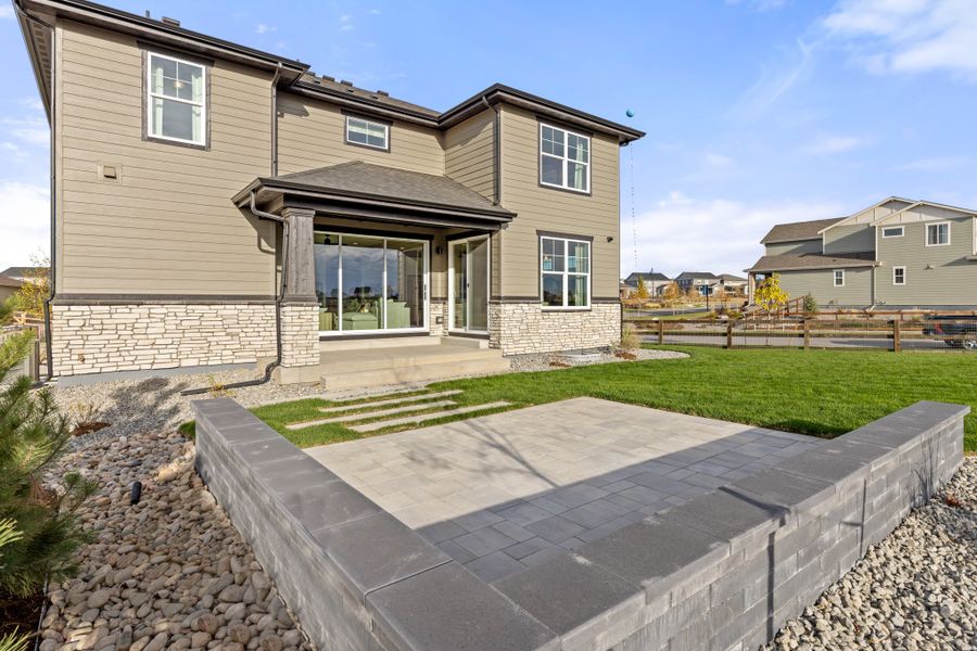 12736 Bend - Patio