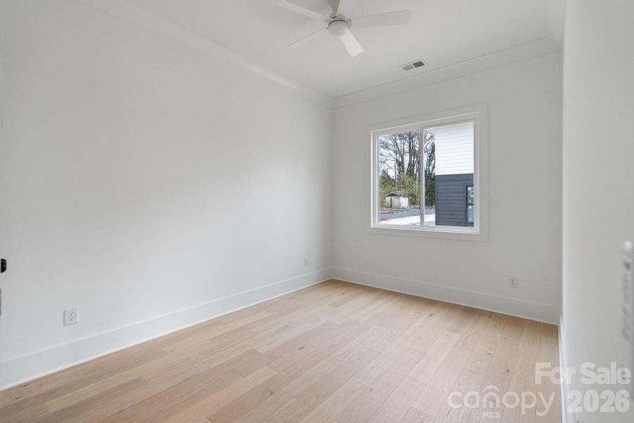 Spacious, unfurnished interior of a new home in , Charlotte (Image 33).