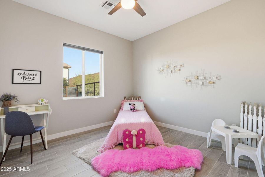 028_ListerPros 028_ListerPros