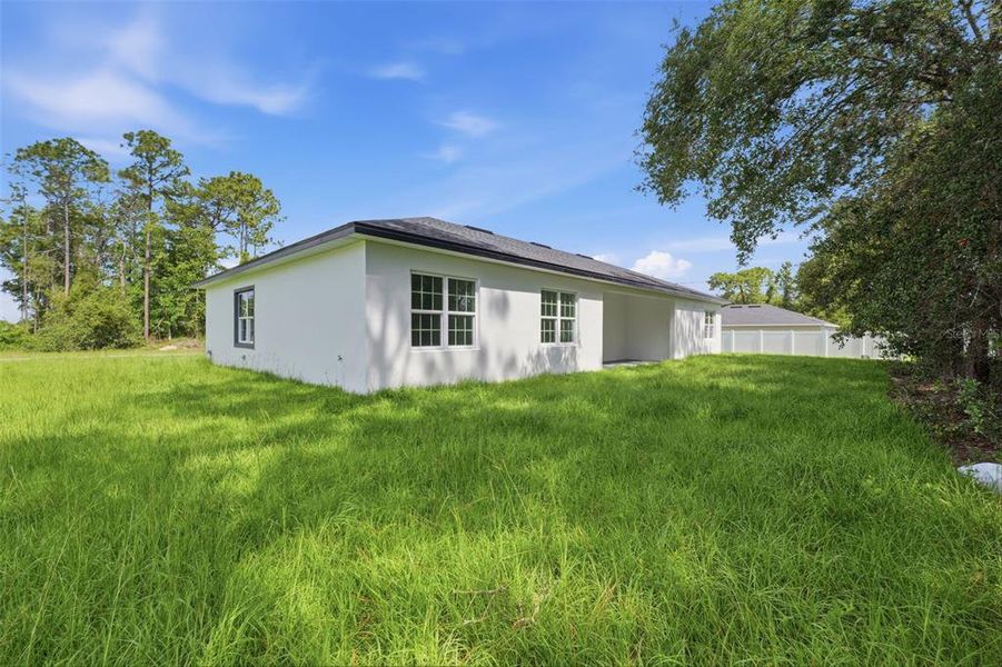 Exterior details and patio area of a home in , Ocala (Image 23). Exterior details and patio area of a home in , Ocala (Image 23).