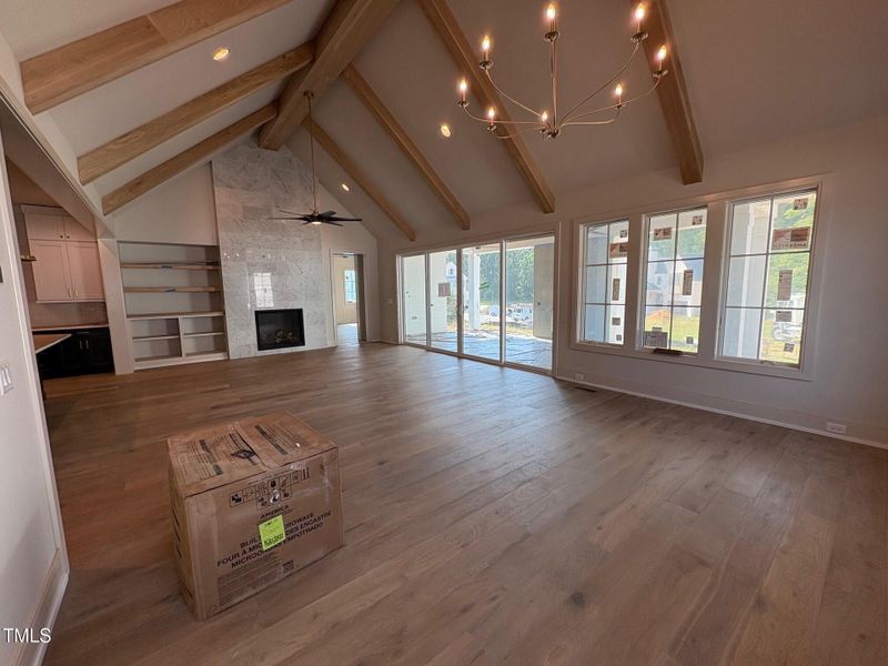 25.06.30 interior 8 25.06.30 interior 8