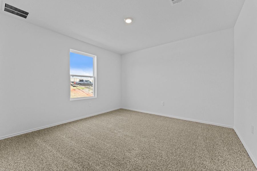 Spacious, unfurnished interior of a new home in Prairie Lakes, Buda (Image 26). Spacious, unfurnished interior of a new home in Prairie Lakes, Buda (Image 26).