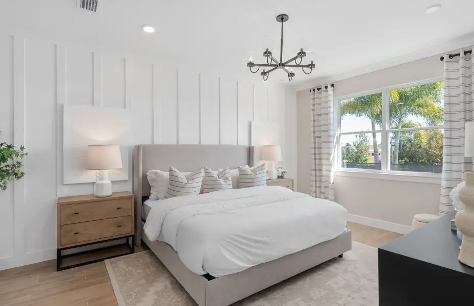 Representative furnished interior of a home built from the Ashby Grand by Pulte Homes in Stonehill, Howey-in-the-Hills (Image 7).