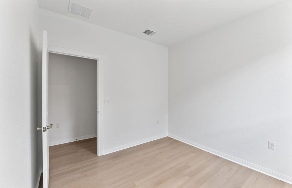 Spacious, unfurnished interior of a new home in Sun City Texas, Georgetown (Image 14). Spacious, unfurnished interior of a new home in Sun City Texas, Georgetown (Image 14).