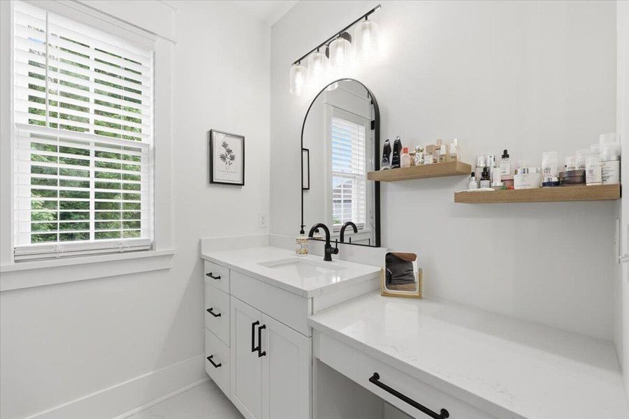 Furnished interior view inside a new home in , Charleston (Image 7).