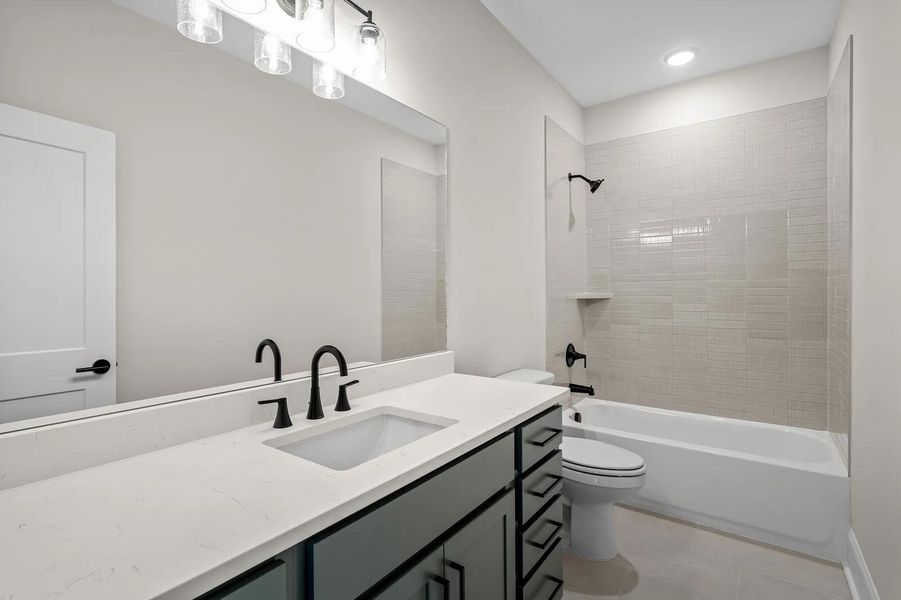 Wilshire A Bathroom 4