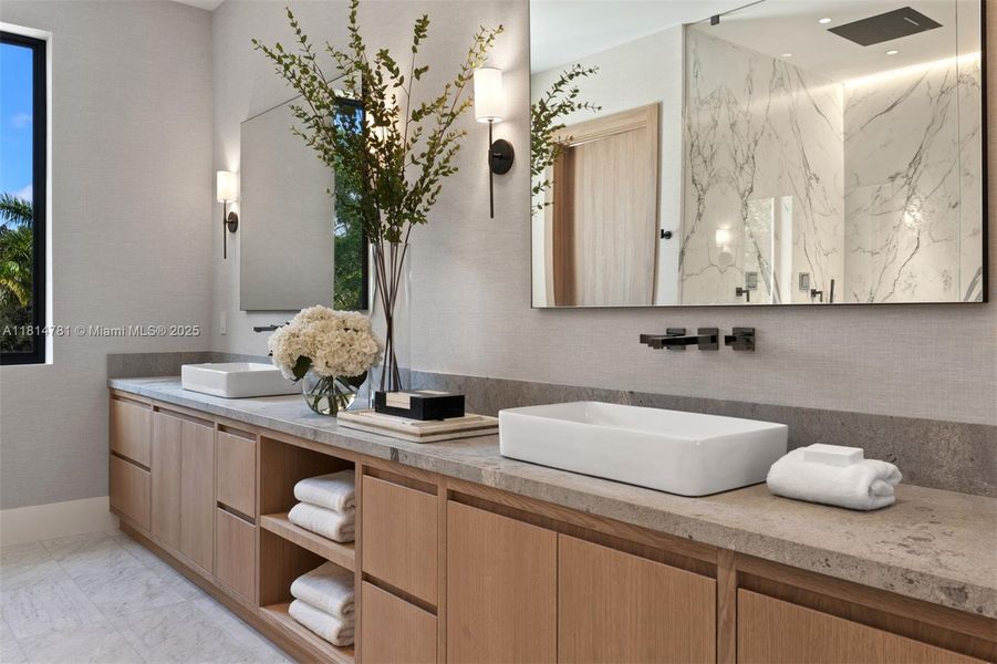 Furnished interior view inside a new home in , Pinecrest (Image 58).