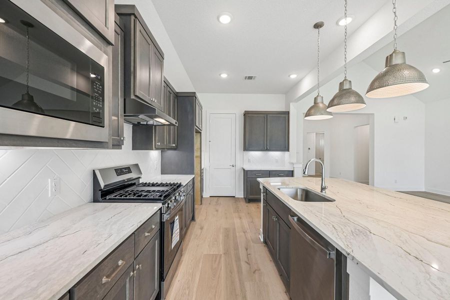 Photos are REPRESENTATIVE of the home /floor plan and are NOT of the actual home. Selections, features, and room options may vary. Photos are REPRESENTATIVE of the home /floor plan and are NOT of the actual home. Selections, features, and room options may vary.