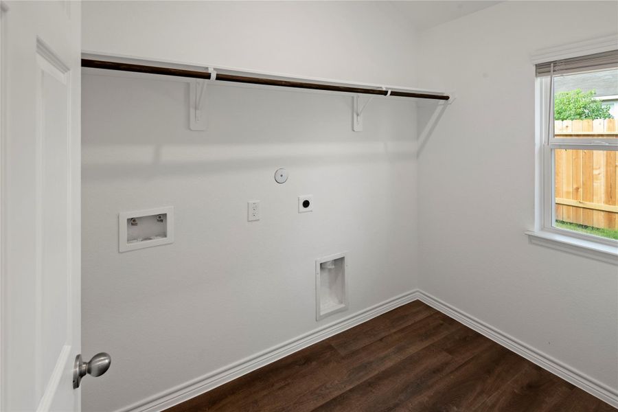 Spacious, unfurnished interior of a new home in , Dayton (Image 26).