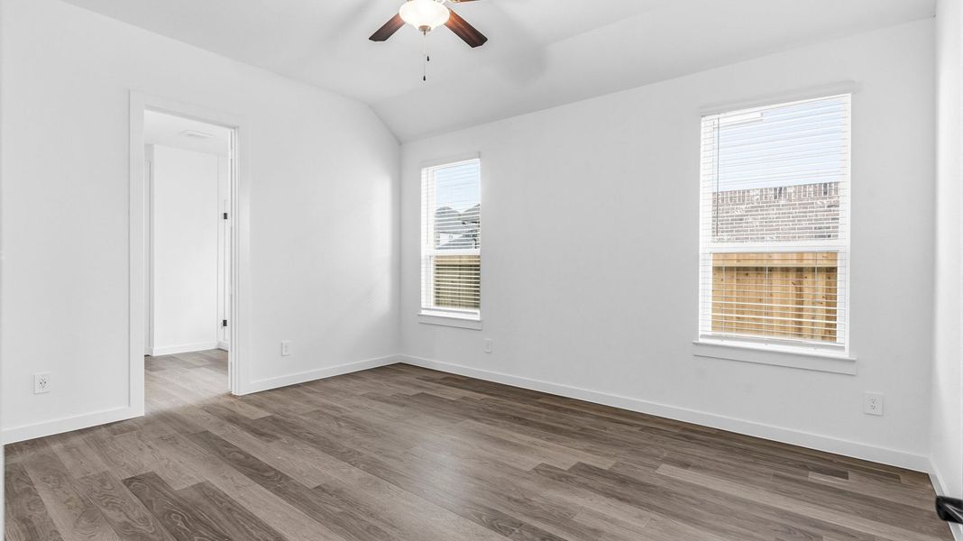 Representative unfurnished interior of a home built from the Fannin by D.R. Horton in Lago Mar 50' Homesites, Texas City (Image 24).