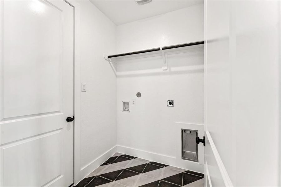 Spacious, unfurnished interior of a new home in Cross Creek Ranch 45' 70', Fulshear (Image 30).