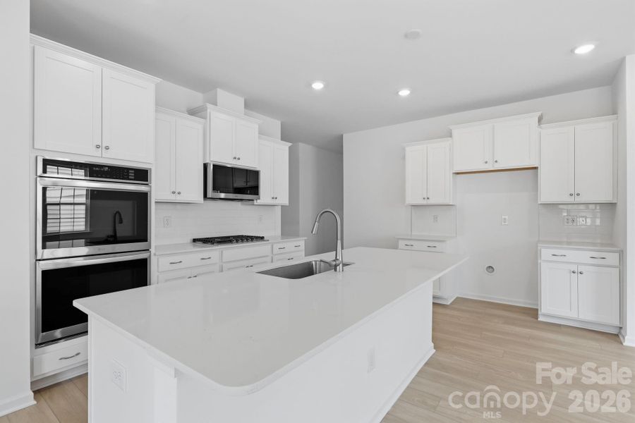 Furnished interior view inside a new home in Roselyn, Lancaster (Image 5).