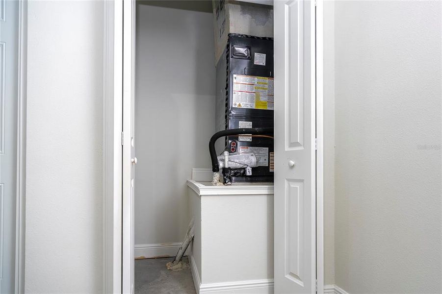 Furnished interior view inside a new home in , Ocala (Image 14).