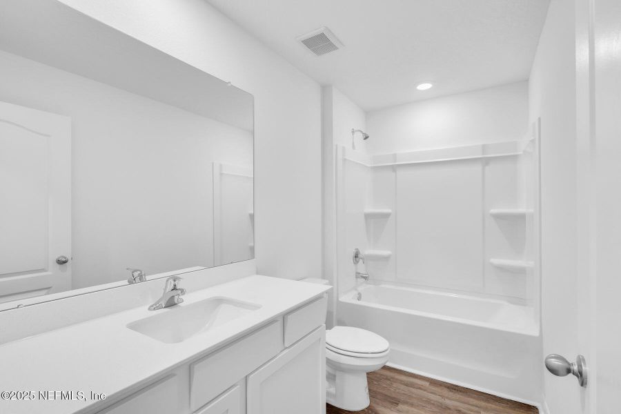 Furnished interior view inside a new home in , Green Cove Springs (Image 6).