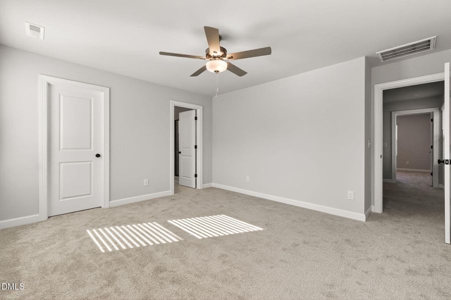 Ral_Knightdale_426 (20) Ral_Knightdale_426 (20)