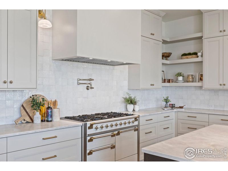 Furnished interior view inside a new home in , Berthoud (Image 24).