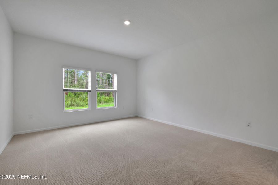 Spacious, unfurnished interior of a new home in Cordova Palms, St. Augustine (Image 13).