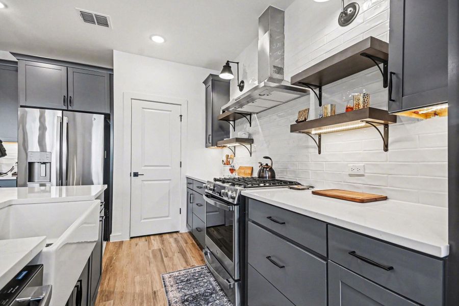 Furnished interior view inside a new home in Centennial Oaks, Santa Fe (Image 13).