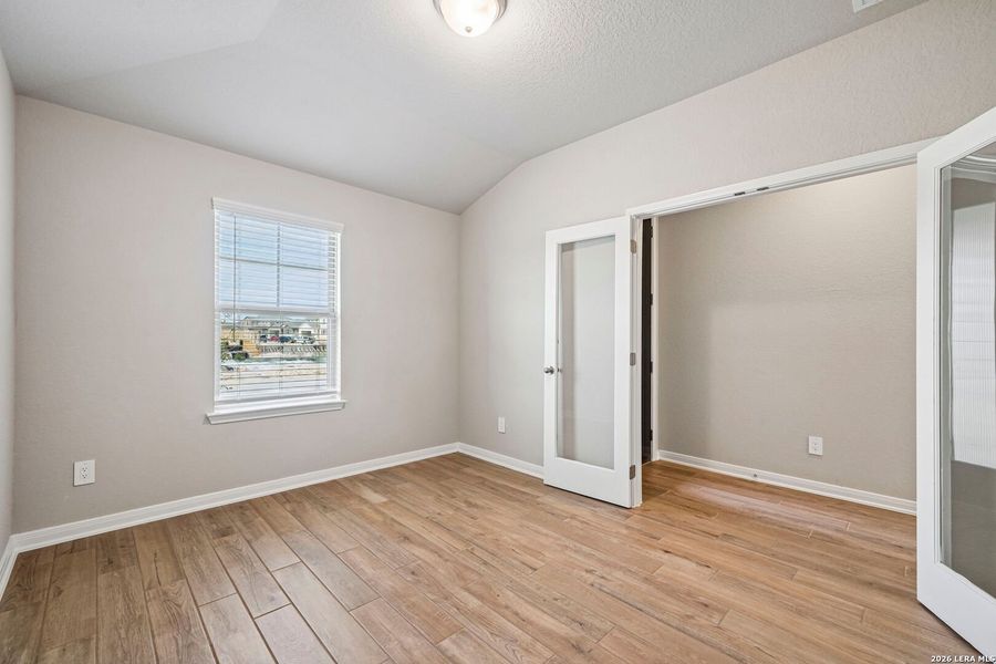 Spacious, unfurnished interior of a new home in Legendary Trails - Premier Series, Cibolo (Image 20). Spacious, unfurnished interior of a new home in Legendary Trails - Premier Series, Cibolo (Image 20).