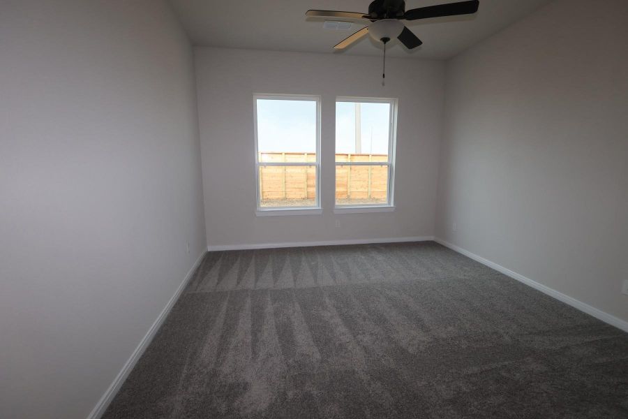 Spacious, unfurnished interior of a new home in Legacy - Retreat Collection, League City (Image 16).