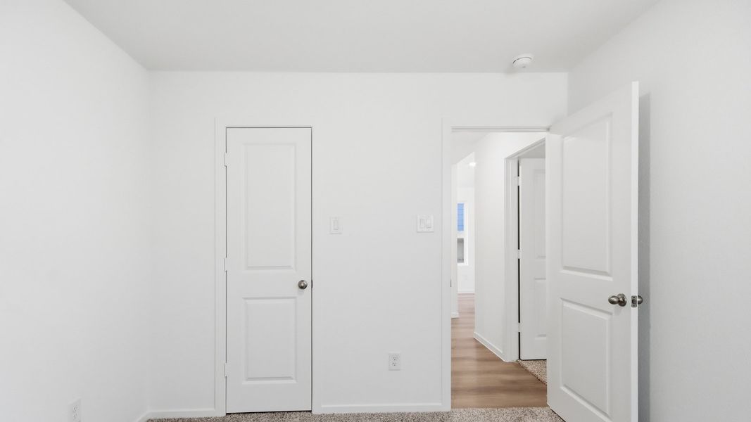 Spacious, unfurnished interior of a new home in Maple Woods, Hockley (Image 16).