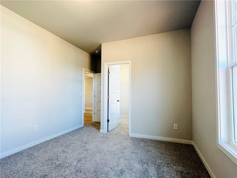 Spacious, unfurnished interior of a new home in Summerlin, Winder (Image 71).