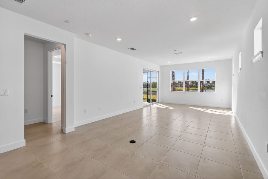 Spacious, unfurnished interior of a new home in Costa Pointe, Vero Beach (Image 43).