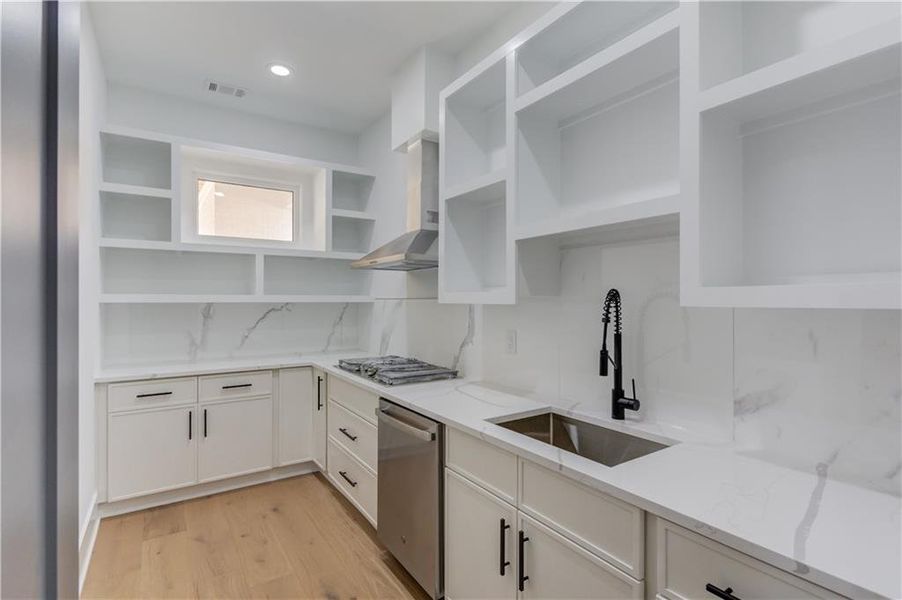 Furnished interior view inside a new home in , Sugar Hill (Image 8). Furnished interior view inside a new home in , Sugar Hill (Image 8).