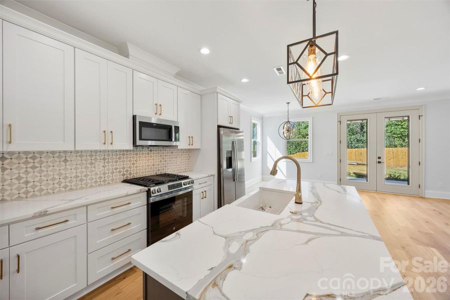 1329 Condon St, Charlotte, NC 28216