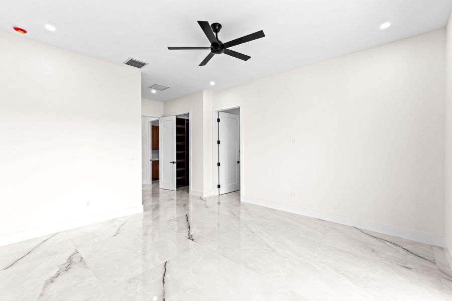 33-web-or-mls-A7409449 33-web-or-mls-A7409449