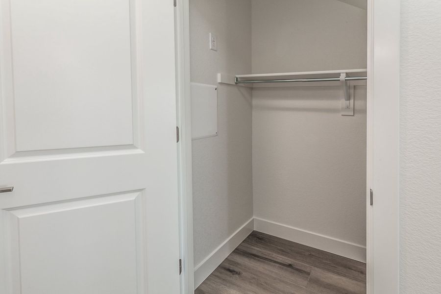 Spacious, unfurnished interior of a new home in Bloom, Fort Collins (Image 38).