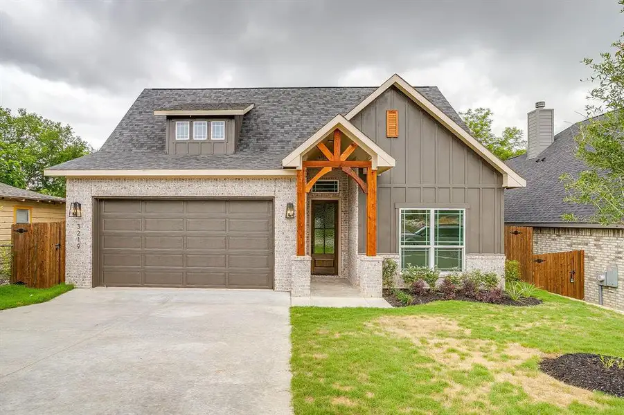 Front exterior of a new home in , Fort Worth, TX, highlighting curb appeal (Image 21). Front exterior of a new home in , Fort Worth, TX, highlighting curb appeal (Image 21).