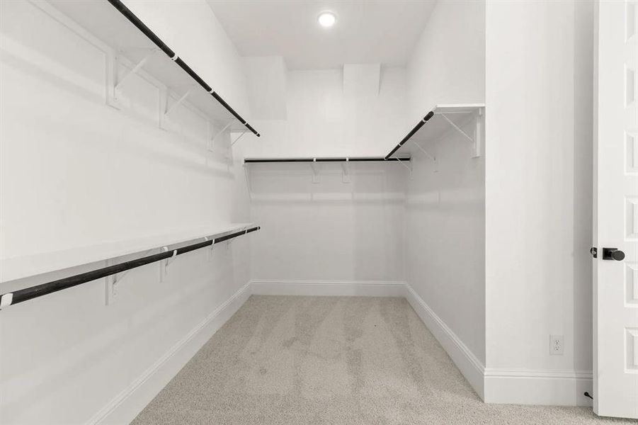 Brookdale J Primary Closet Brookdale J Primary Closet